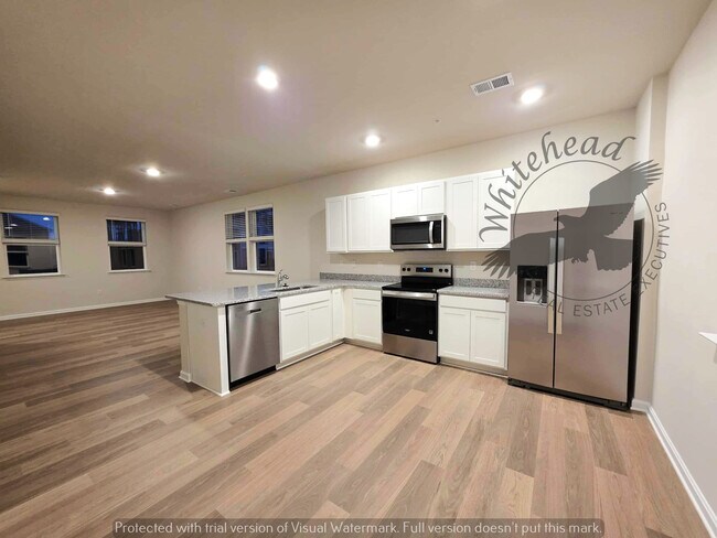 Building Photo - 822 Mersey Ln