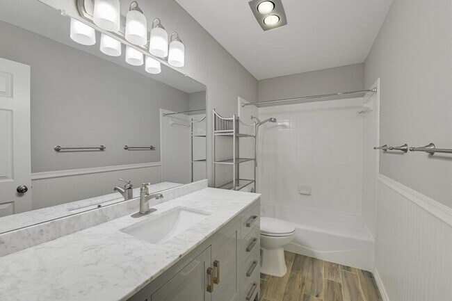 Building Photo - 7800 Northcrest Blvd