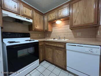Building Photo - 3419 Hyden Ave