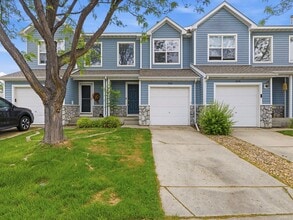 Building Photo - 1650 Oak Creek Dr
