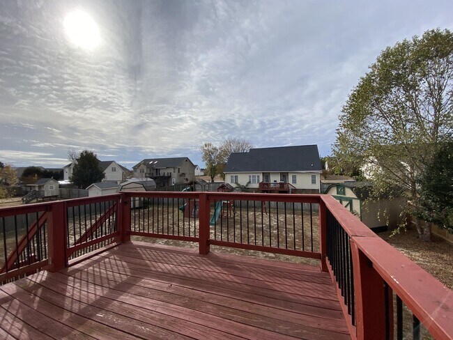 Building Photo - 109 Canyon Ct