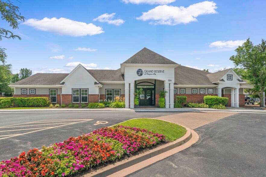 Clubhouse - Grand Reserve of Naperville