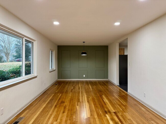 Building Photo - 3906 Forest Highland Cir