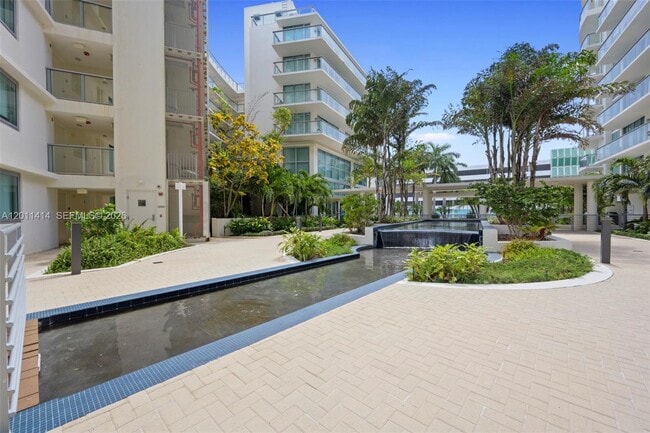 Building Photo - 6620 Indian Creek Dr