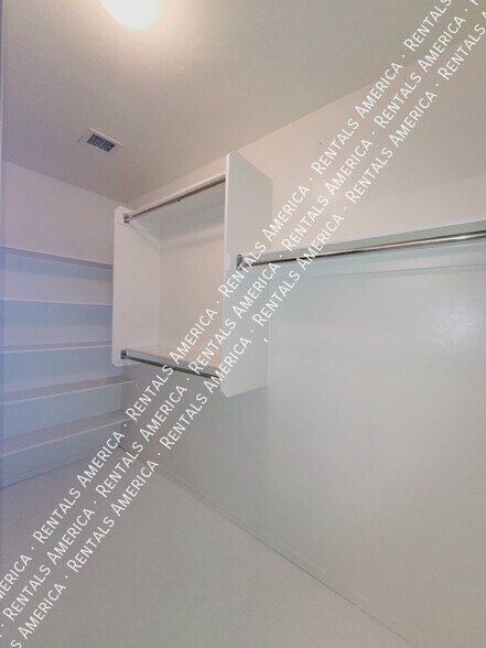 Building Photo - 6756 S Seton Ave