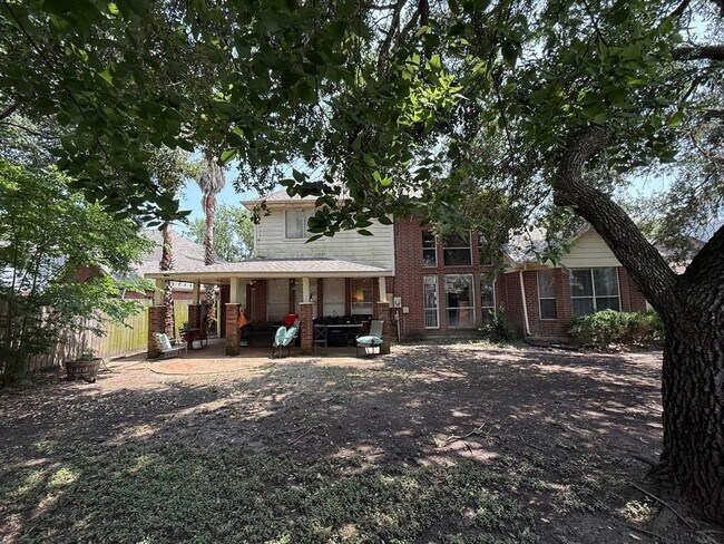 Building Photo - 3619 Hanover Cir