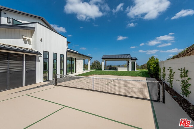 Building Photo - 5340 Whitman Rd