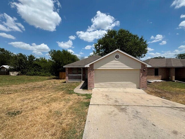 Building Photo - 7309 Ritchie Dr