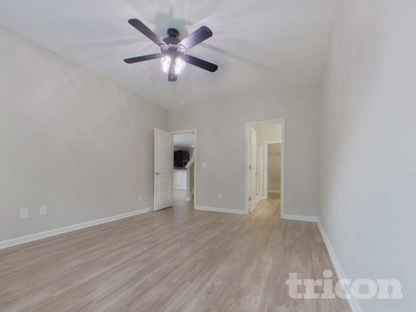 Building Photo - 14 Glenwood Springs Ct