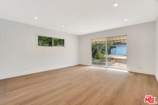 Building Photo - 19732 Henshaw St