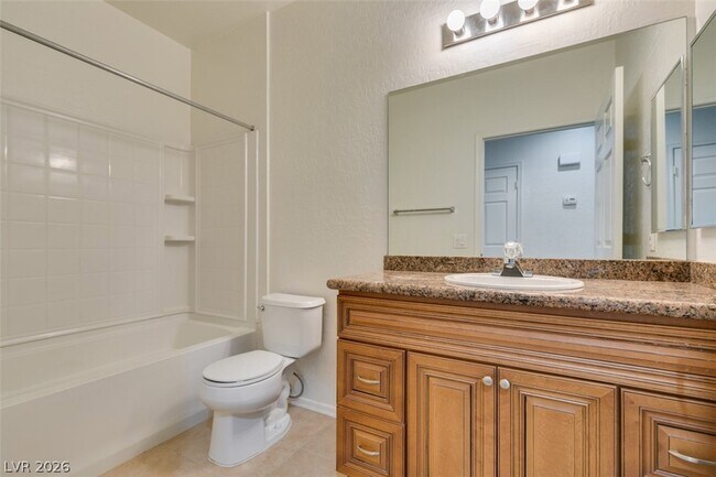 Building Photo - 6868 Sky Pointe Dr
