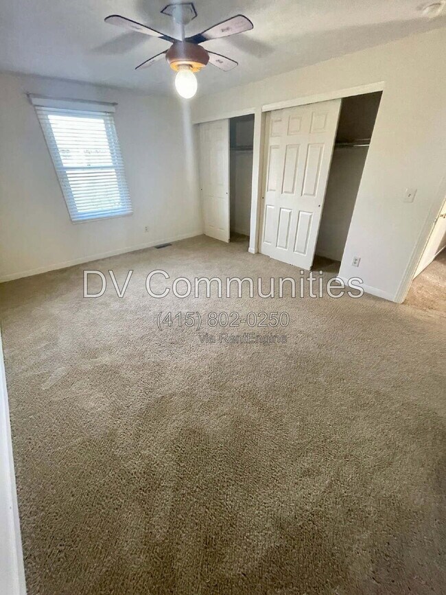 Building Photo - 32467 S Roundhead Dr
