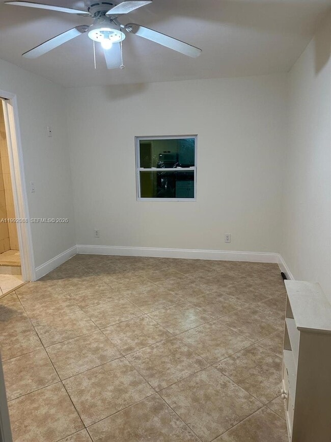 Building Photo - 2611 NE 8th Terrace