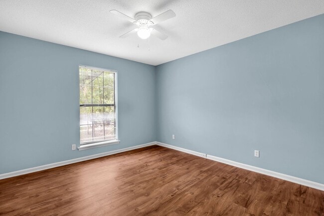 Building Photo - Georgetown Home For Rent!