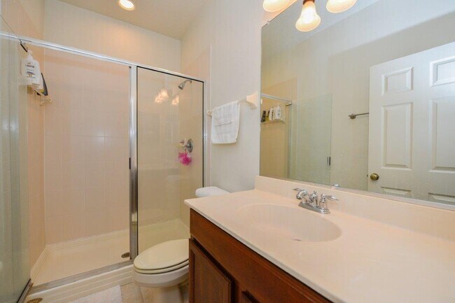Building Photo - 4211 Via Piedra Cir