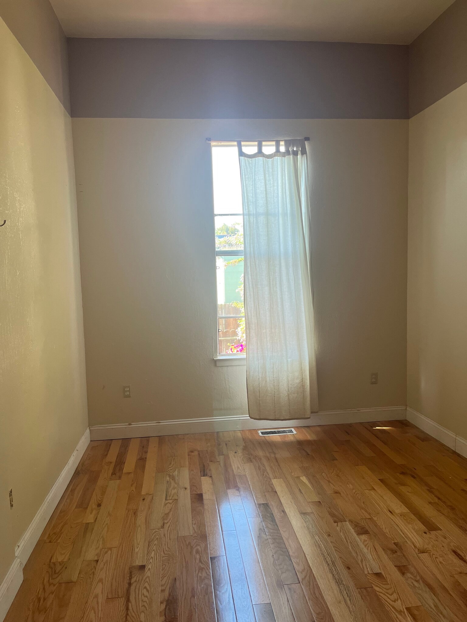 bedroom - 1077 12th St