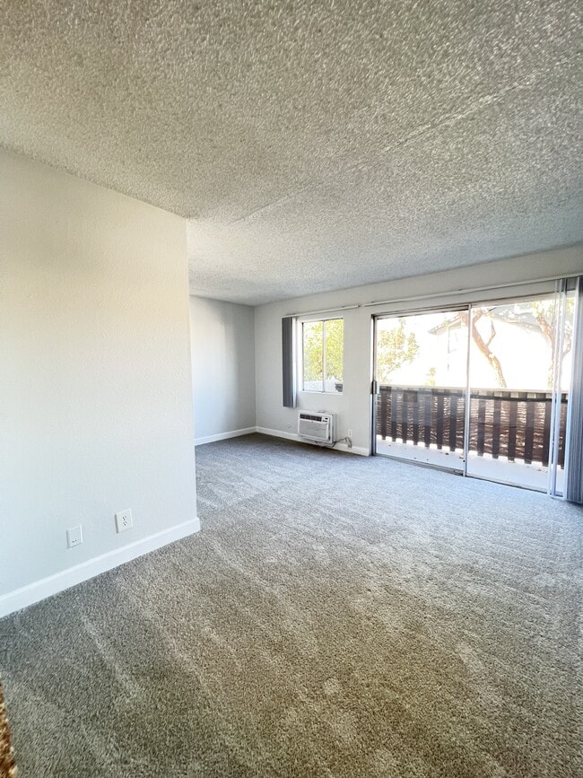 Primary Photo - Alpine Terrace Apartments