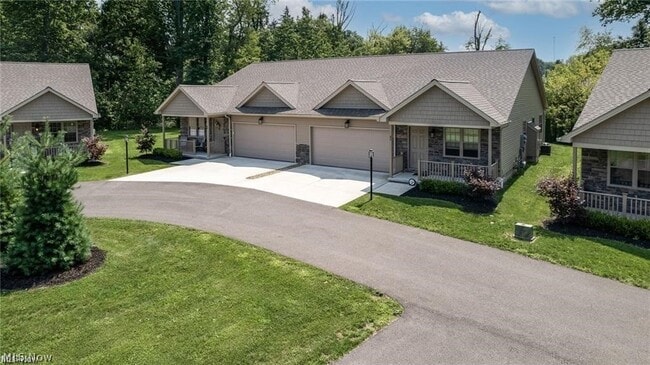 Building Photo - 36 Hawks Lndg