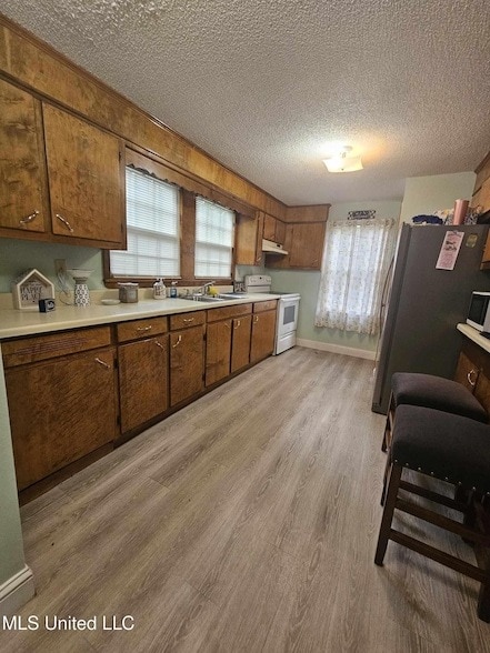 Building Photo - 859 Mill St