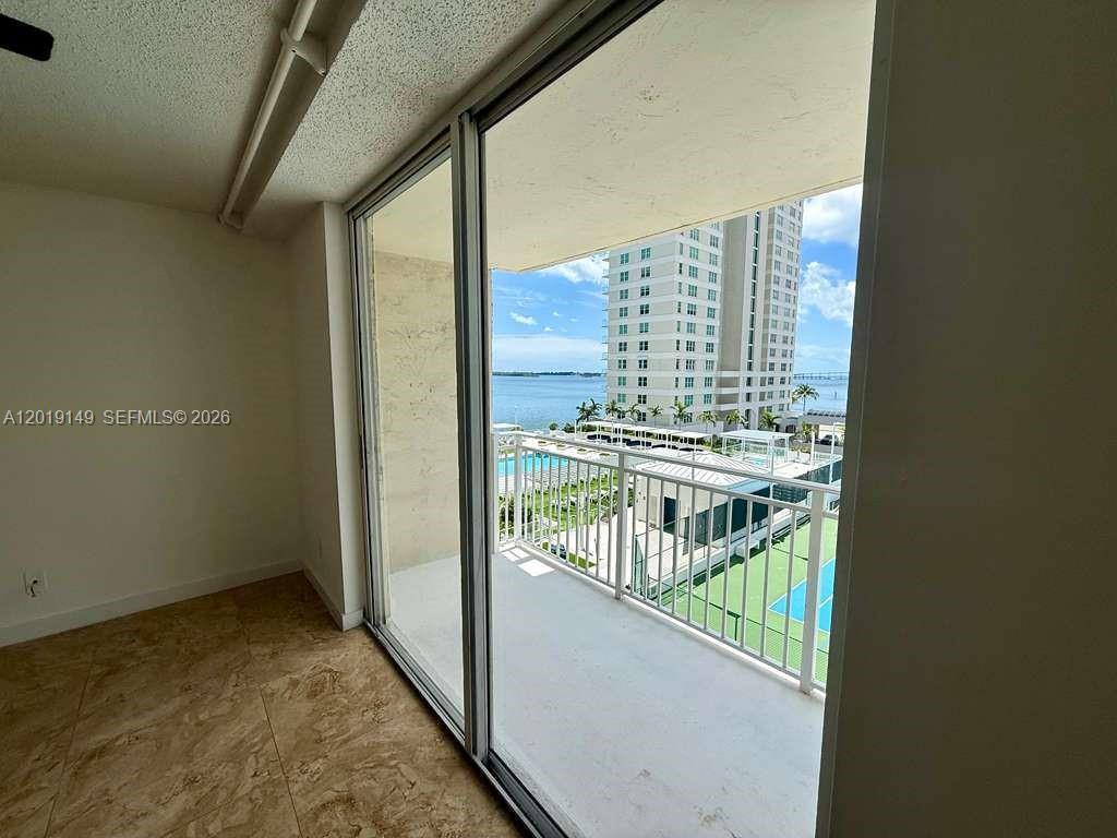 Building Photo - 770 Claughton Island Dr