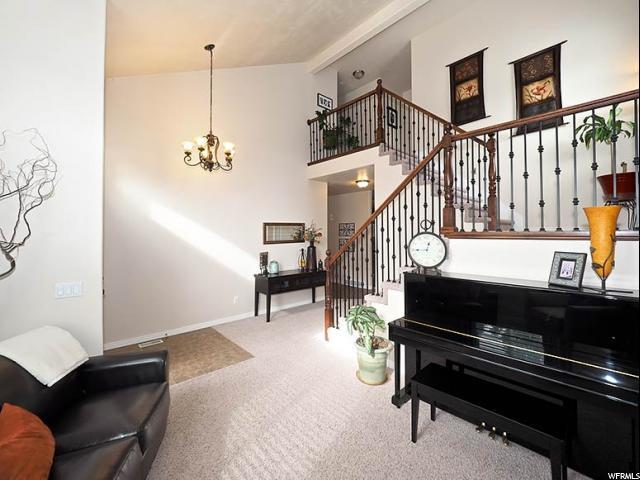 Building Photo - Beautiful 6-Bedroom Riverton House