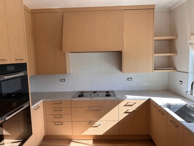 Building Photo - Las Palmas Ranch Home