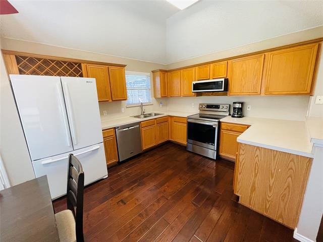 Building Photo - 2902 Goldenwave Dr