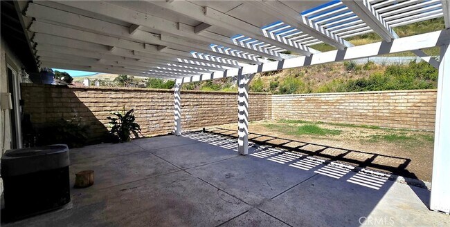 Building Photo - 15839 Ada St