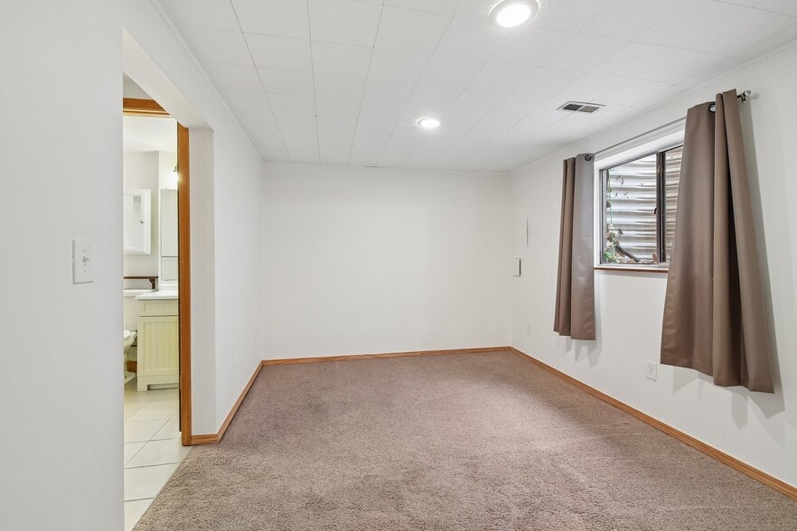 Building Photo - 12610 W Bayaud Ave