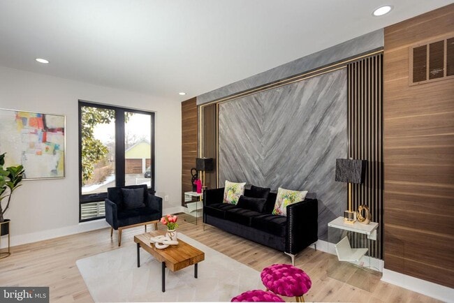 Building Photo - 3500 7th St N