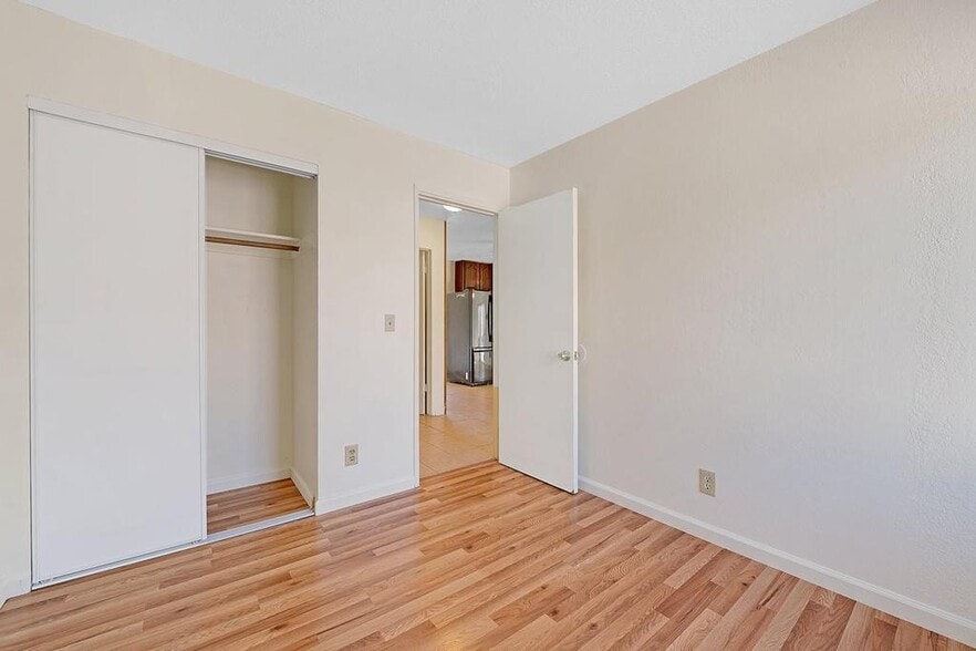 Building Photo - 1285 Boa Vista Dr