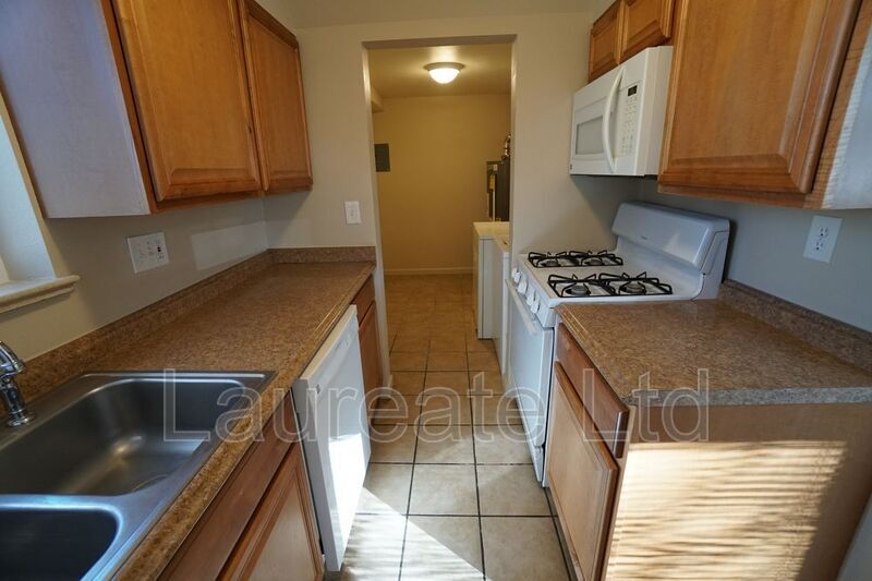 Building Photo - 1918 Beeler St