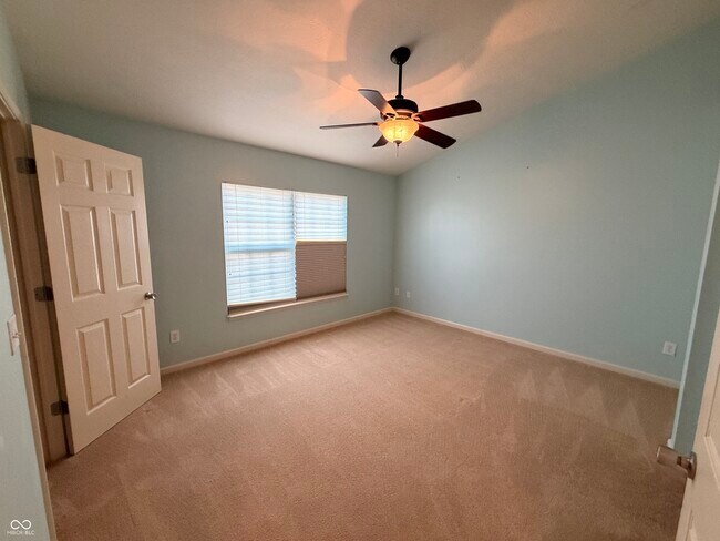 Building Photo - 11900 Kelso Dr