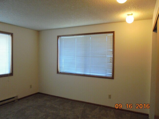 Building Photo - 312-24 NE 24th St.