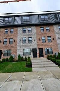 Building Photo - 4082 Conshohocken Ave