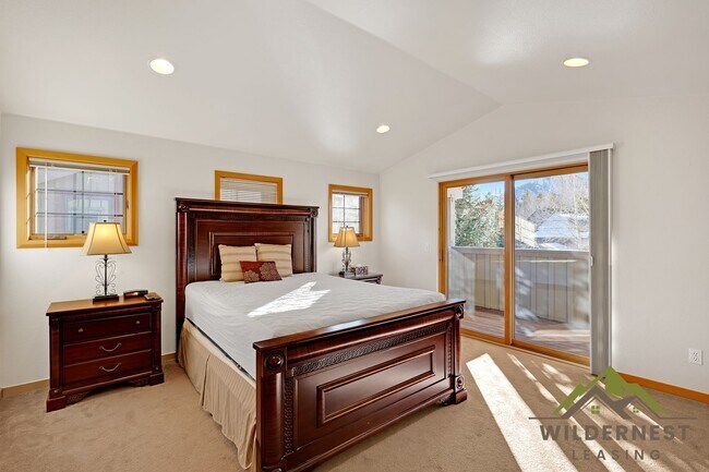 Building Photo - WINTER RENTAL-Beautiful 2 Bedroom Townhome Near Shops/Dining with Garage in Frisco, utilities inc...
