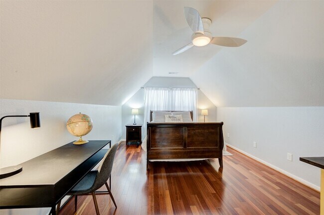 Building Photo - 1310 Asbury St