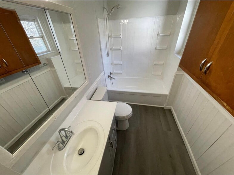 Building Photo - 1022 Williams St