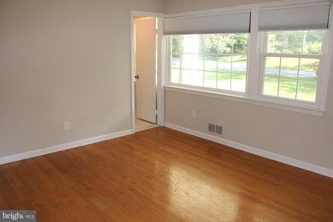 Building Photo - 3606 Barkley Dr