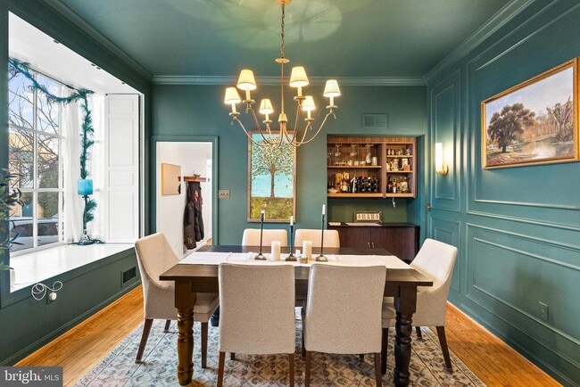 Building Photo - 400 S Lee St