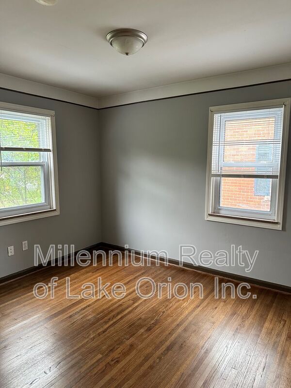 Building Photo - 2224 N Connecticut Ave