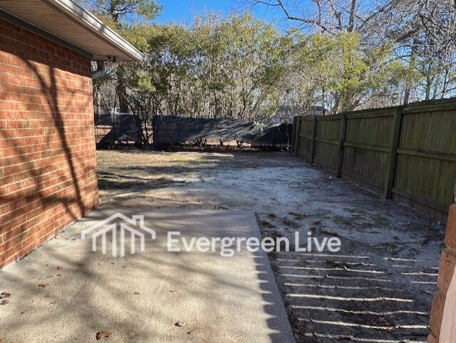 Building Photo - 105 Pembroke Ct