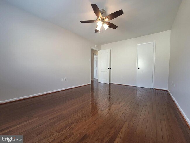 Building Photo - 5674 Oak Tanager Ct