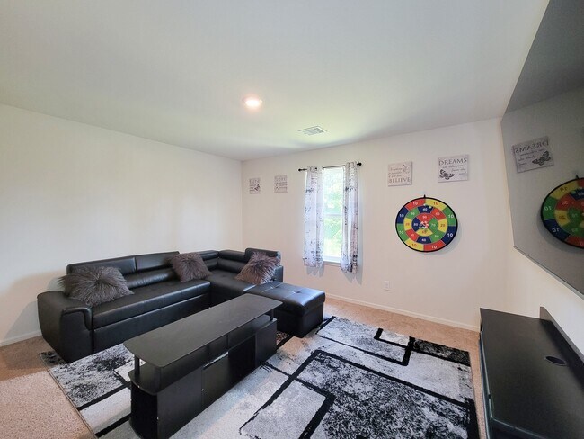Building Photo - 10793 Castle Rock Dr