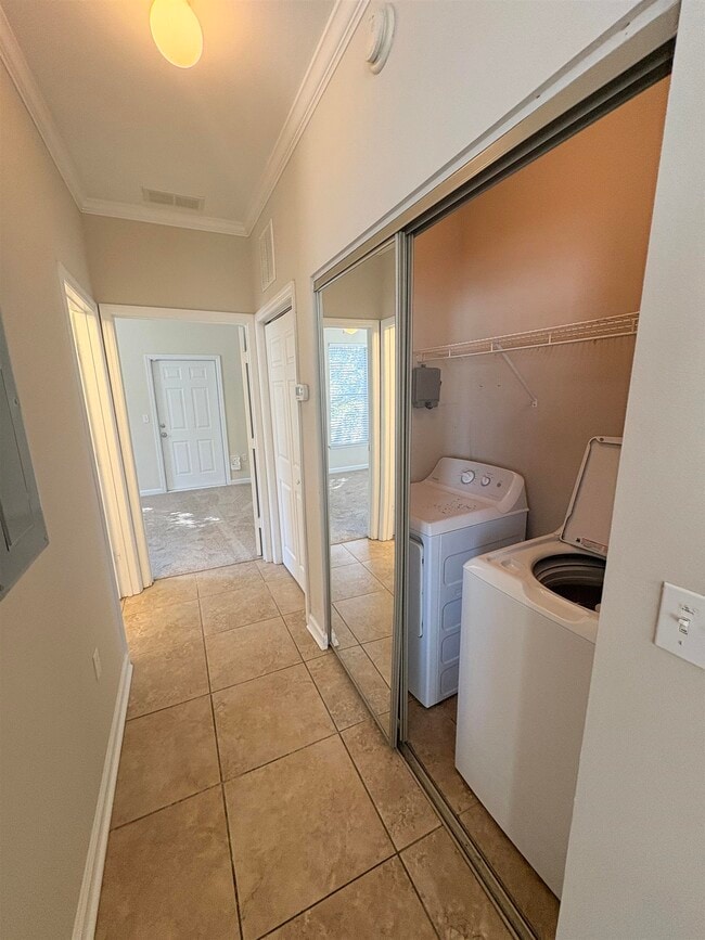 Building Photo - 2400 Fred Smith Rd