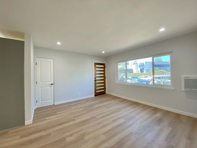 Building Photo - 11700 Dorothy St