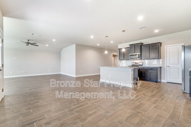 Building Photo - 1358 Rolling Mdws Dr