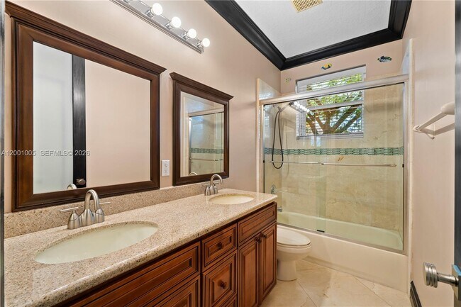 Building Photo - 14130 SW 33rd Ct