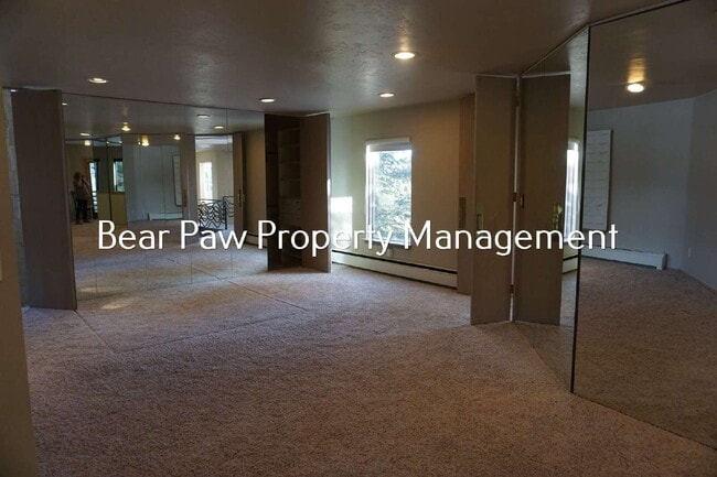 Building Photo - Unique Home In Genesee!!