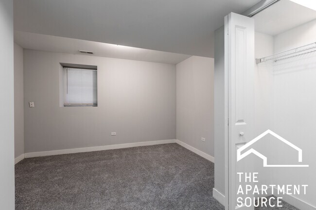 Building Photo - 3210 S May St